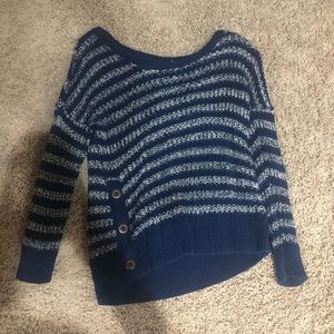 Blue sweater (brand: Lucky)